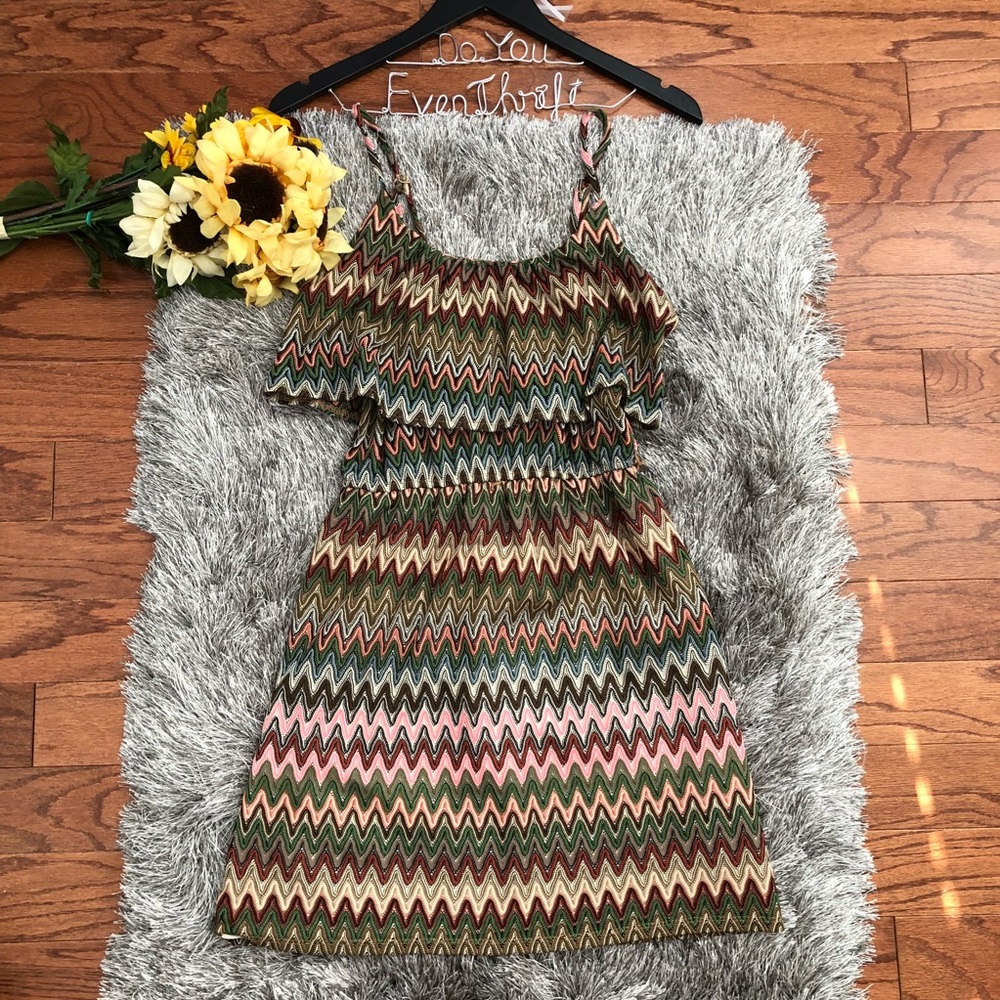 Lily Rose Chevron Blouson Dress with Ruffle XS